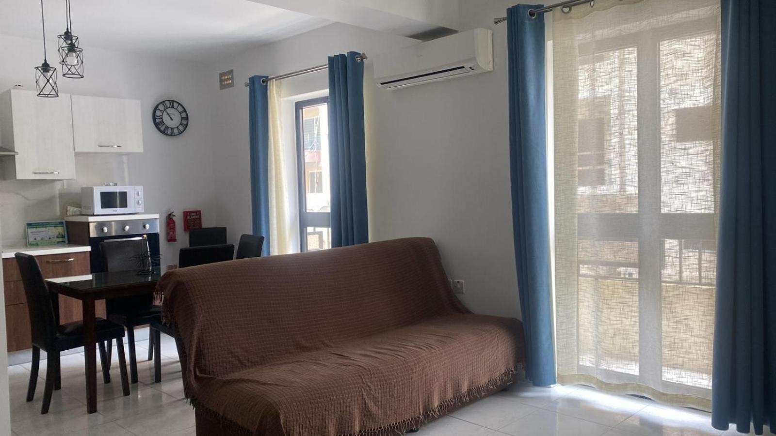 Apartment Triq Is-Silla Марсаскала Екстер'єр фото